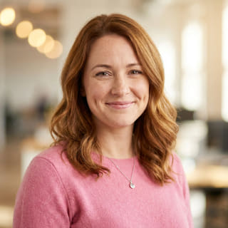 Emily Watson, manager Klantenservice bij Fexandoryum